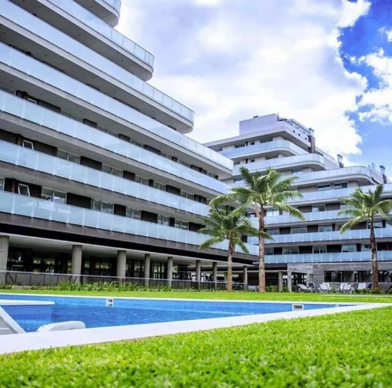 Departamento 3 Ambientes Con Cochera En Venta En Sensum