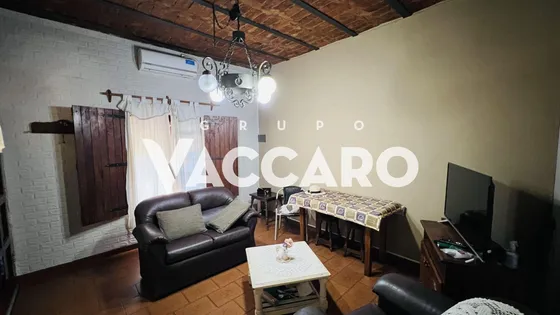 Casa En Venta 4 Ambientes Castelar 