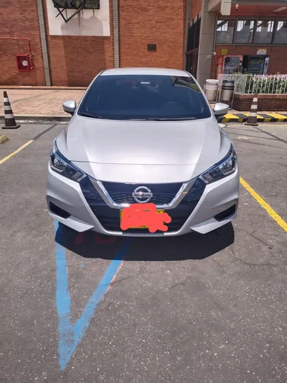 Nissan Versa 1.6 Sense