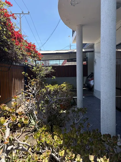 Venta Casa Amplia Manuel Plaza Sector Playa Brava