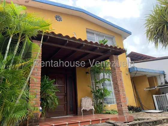 Hermosa Casa En Venta En Colinas De Santa Rosa Barquisimeto