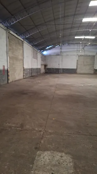 Se Alquila Galpon En La Av. Alirio Ugarte Palayo Al02-1875zn-yabi