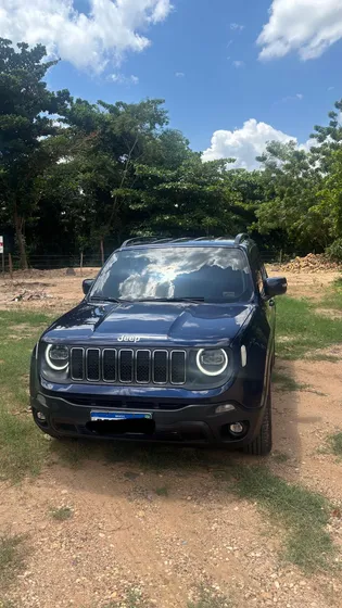 Jeep Renegade 2.0 Longitude 4x4 Aut. 5p 9 Marchas