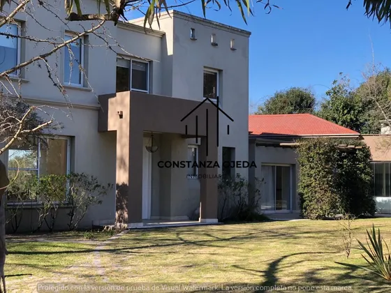 Casa En Alquiler En Los Pingüinos