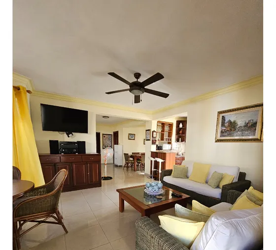 Alquilo Apto. En Juan Dolio De Dos Habitaciones A 150 Metro De La Playa