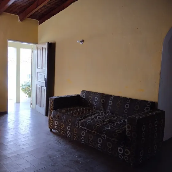 Casa En Parque Valencia A Remodelar 