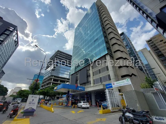 Oficina Comercial ( Amoblada / Remodelada)  Alquiler La Castellana Mls - 25-10768