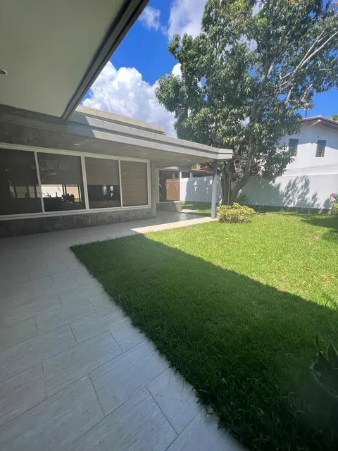 Se Vende Qta Caurimare 3h/1h Huéspedes/1s/6b/4p/estudio