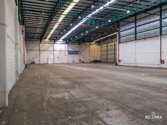 Galpón - Depósito 4200 M2 En Alquiler William Morris Hurlingham