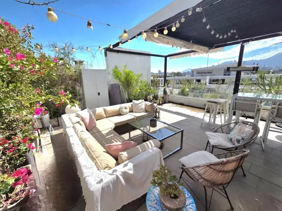 Bajamos El Precio! Depto Con Terraza En Segundo Piso! Ñuñoa.