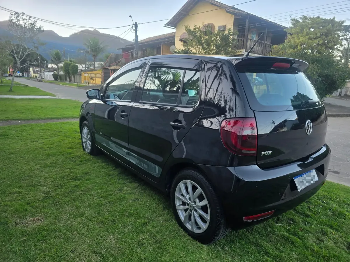 Volkswagen Fox 2014 1.6 Vht Rock In Rio Total Flex 5p — foto 6