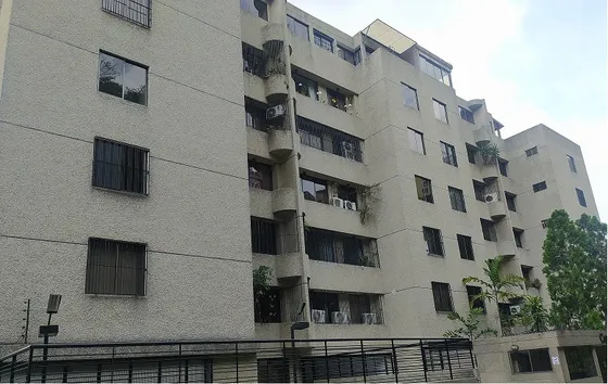 Apartamento Venta En Urb Miranda 25-21511