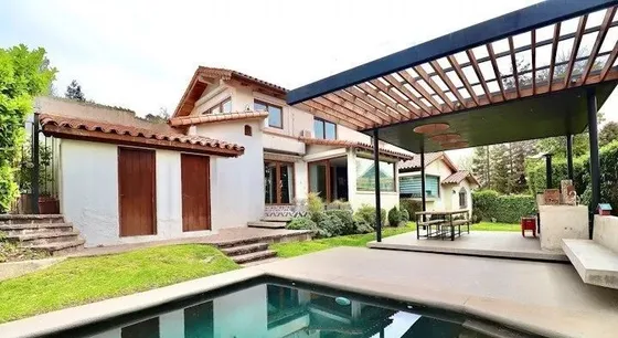 Casa Venta De 5 Dormitorios Foresta Las Condes