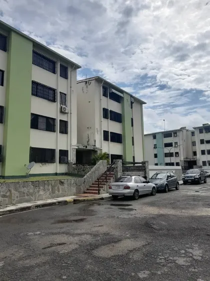 Apartamento En Venta Res Valle Fresco 1 Urb La Granja                        Jc-lp