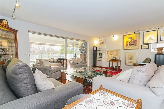 Departamento En Venta De 3 Dorm. En Las Condes