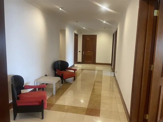 Departamento En Arriendo De 4 Dorm. En Vitacura