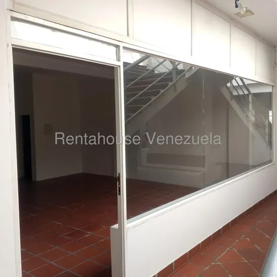 % Rafael Gamarra Ofrece En Alquiler Este Local Comercial En Cabudare Centro, En Cc, 2f19632, En Optimas Condiciones, Con Todo Lo Basico!