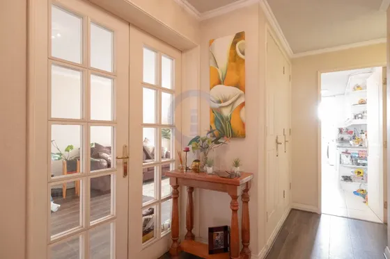 Vende Depto 3 Dormitorios, 2 Baños, 2 Estac. Metro Colón