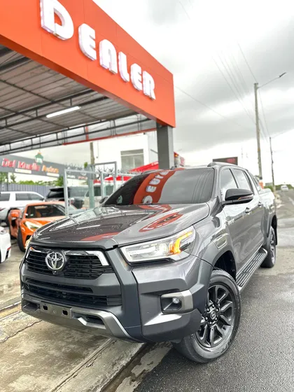 Toyota Hilux Conquest
