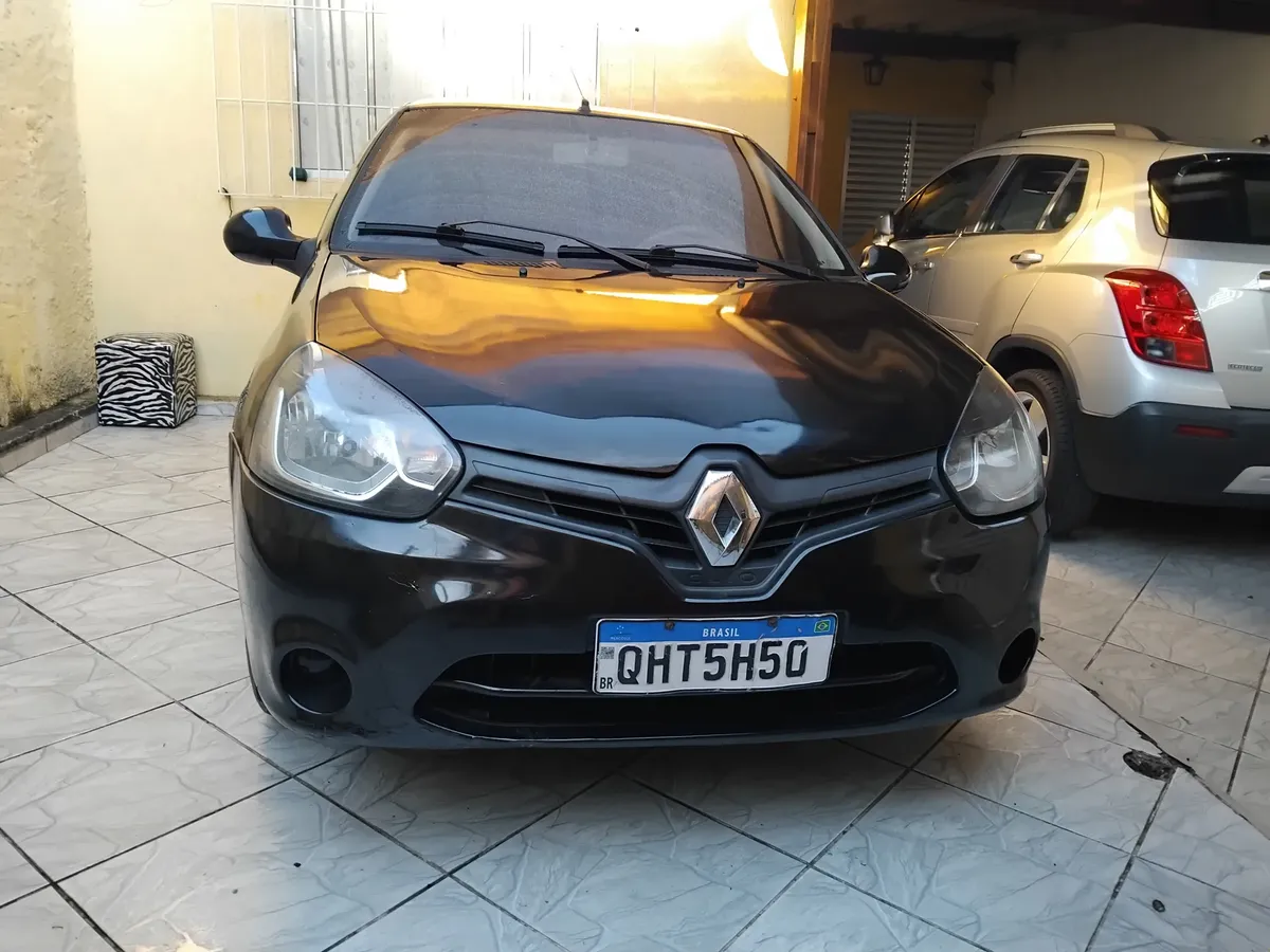 Renault Clio 2016 1.0 16v Expression Hi-power 5p — foto 2