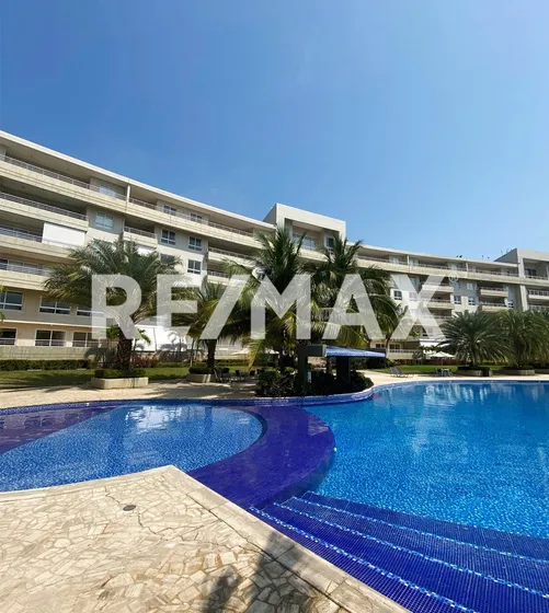 Re/max Líder Vende Espectacular Apartamento Club De Playa Frente Al Mar. Maria José Chaparro. 
