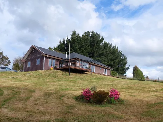Casa En Venta De 3 Dorm. En Puerto Varas