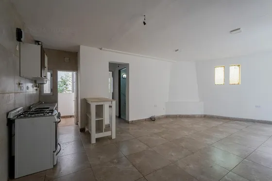Venta De Departamento 2 Ambientes En Haedo Sur