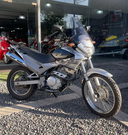 Honda Falcón 400