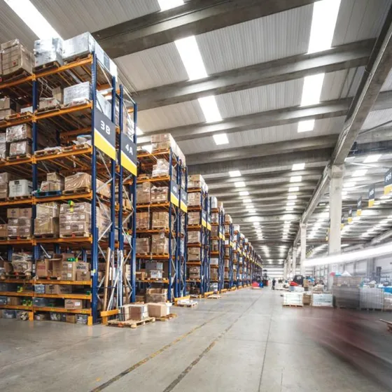 Excelente Bodega En Sector Logístico En Renca