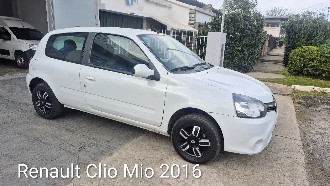 Renault Clio 1.2 Mio Confort Pack560767033222123527