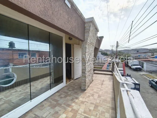 Gjg Casa Quinta En Alquiler Urb La Mantuana Turmero 25-17350 
