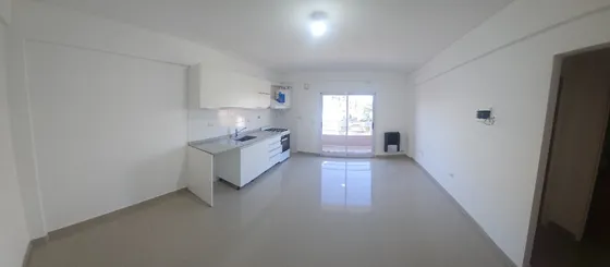 Departamento En Alquiler Zona San Justo Centro 45m2 Al Frente (a Mts. De Unlam)
