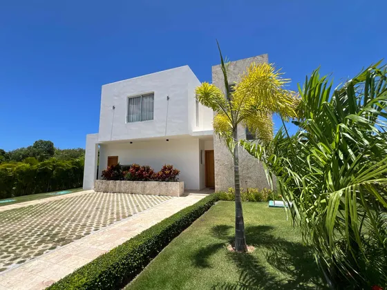 Vendo Hermosa Villa En Playa Nueva Romana
