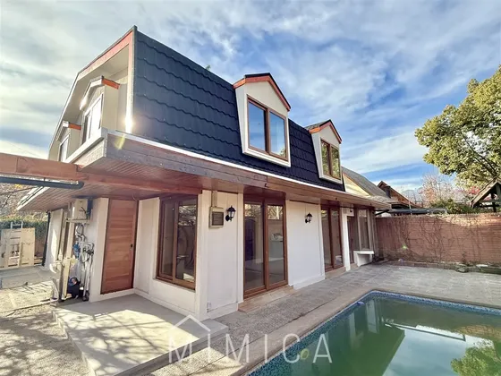 Casa En Arriendo De 4 Dorm. En Vitacura