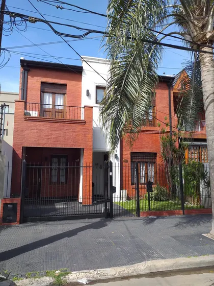 Ramos Mejia Venta De Casa 5 Ambientes De Categoria