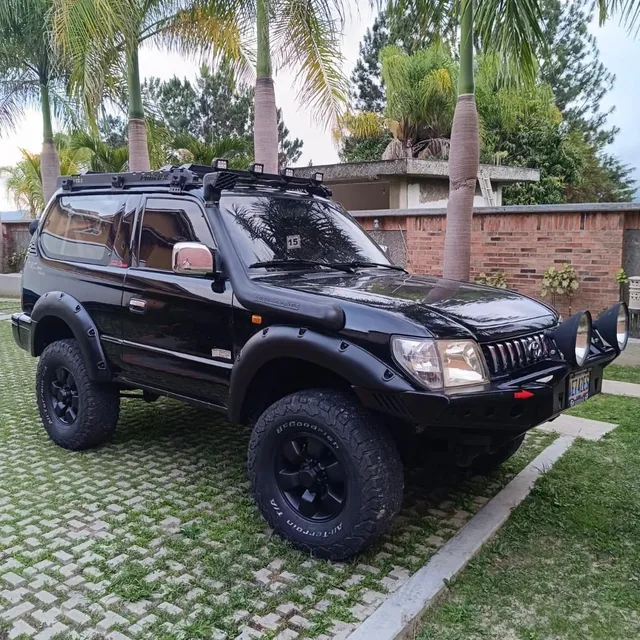 Toyota Merú Black Edition