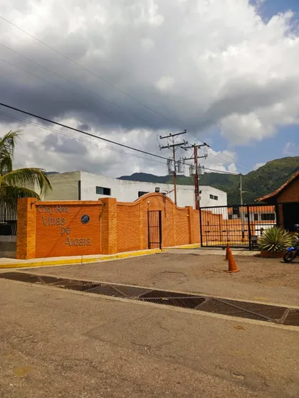 Casa En Venta Urbanizacion Villas De Alcala San Diego Carabobo. St