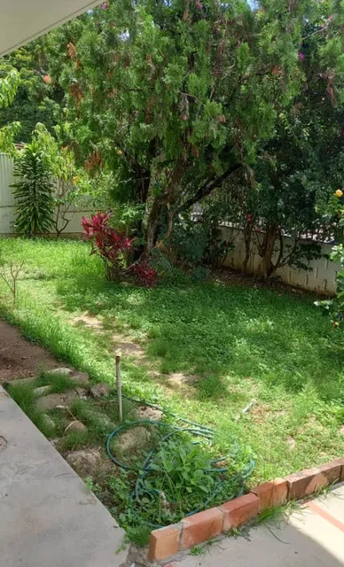 Casa El Marqués Alquiler 3,3,4 320m2 Bonita, Calle Cerrada 