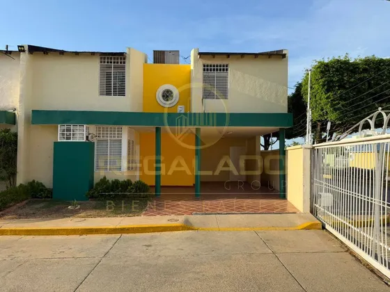 Sca-305 Zona Norte Casa Residencias Acuarelas Del Sol Sector Monte Bello