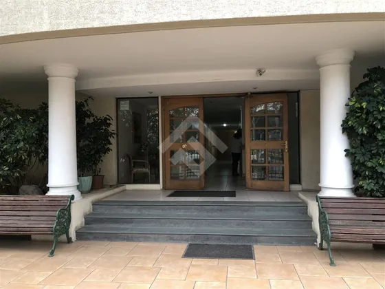 Departamento En Venta De 4 Dorm. En Ñuñoa