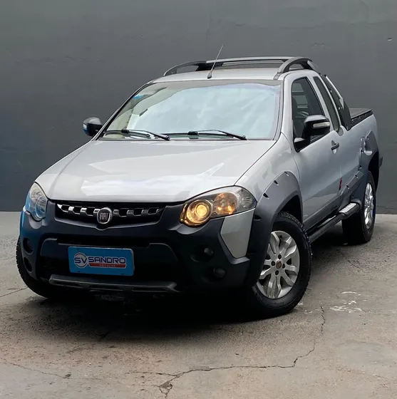 Fiat Strada Fiat Strada Adventure 1.8 16v (flex) (cabine Estendida)
