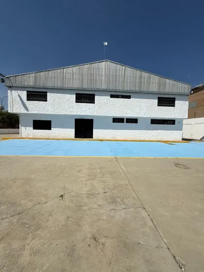 Galpón En Venta Con Financiamiento A 1 Año En San Diego