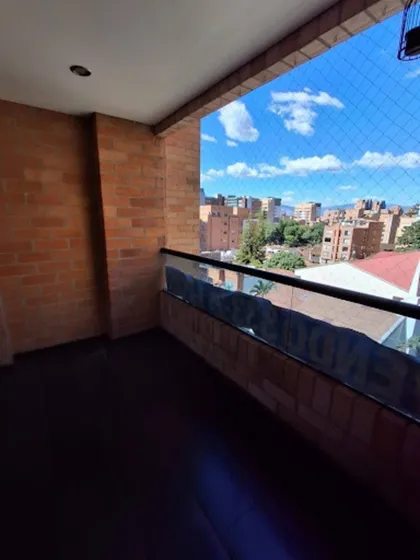 Hermoso Apartamento  Para La Venta En El Sector De Envigado, Sector El  Portal