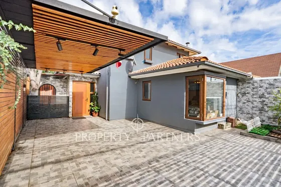 Venta De Preciosa Y Remodelada Casa En Condominio,...