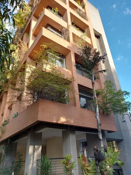Se Alquila Apartamento En Excelentes Condiciones Y Ubicación Privilegiada