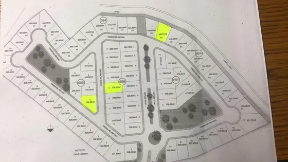 Terreno En Venta En El Refugio - El Uro - Carretera Nacional