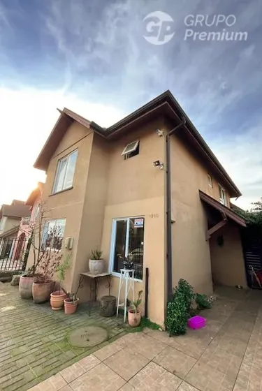 Casa En Venta 4 Dormitorios En Concepción Sector Torreones