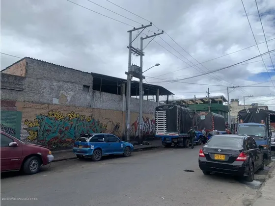 Lote En  La Estanzuela(bogota) Rah Co: 25-578
