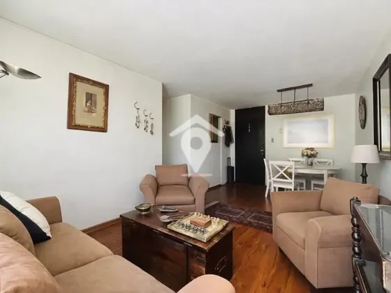 Departamento En Venta De 2d 1b En Las Condes, Metro Colón