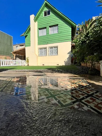 Casa En Venta De 5 Dorm. En Valparaíso